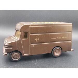 Vintage 1977 UPS Brown Delivery Truck Model Die-Cast/Plastic Service Promo Toy